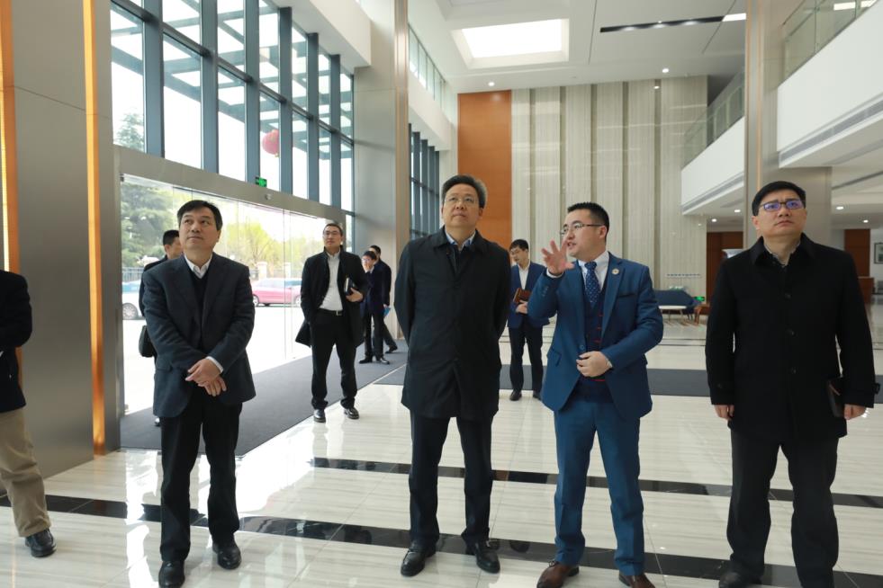 蘇州高新區黨工委書記、區長吳新明書記、王牟、黃鋒主任一行調研通錦